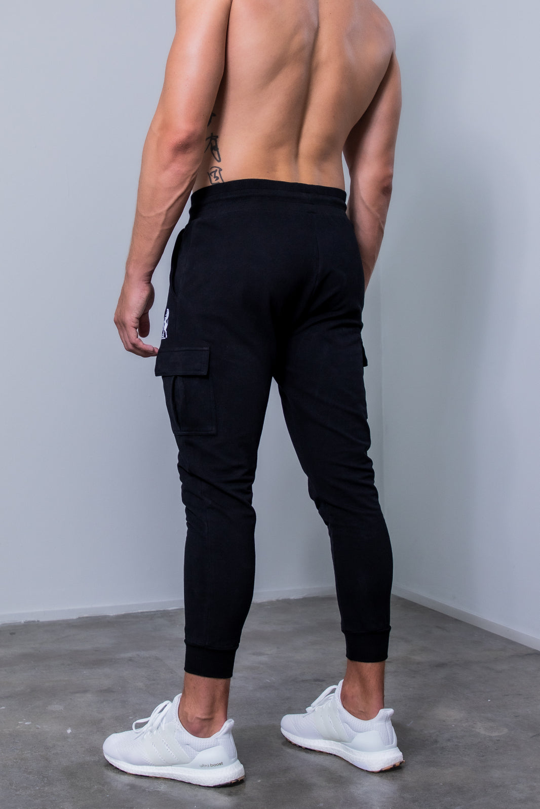 Cargo joggers 2.0 – Black – ironstance